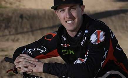 AAO的成人名人堂承认小轮车世界冠军科里·库克